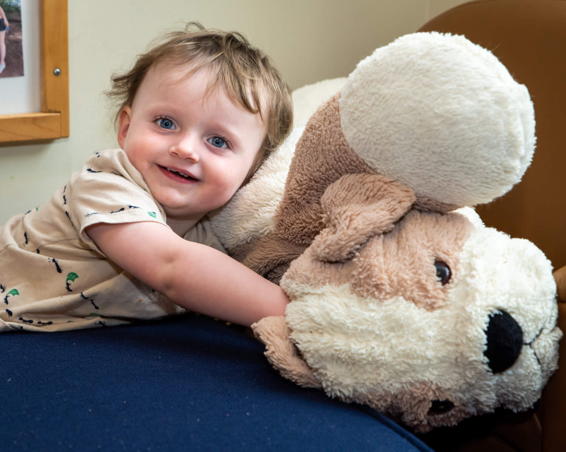 toddler-with-stuffed-animal